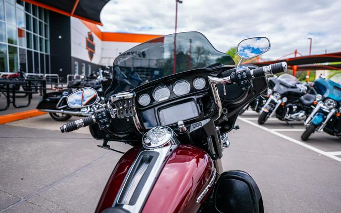 2014 Electra Glide Ultra Limited FLHTK