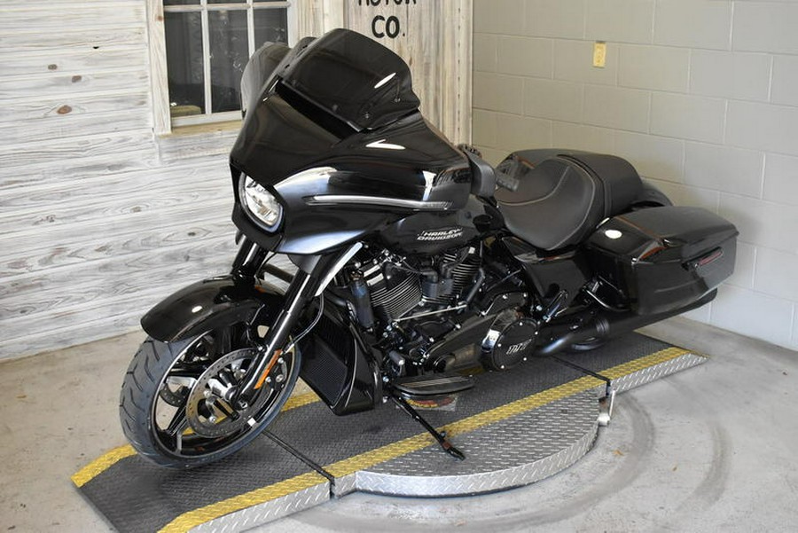 2024 Harley-Davidson® FLHX - Street Glide®