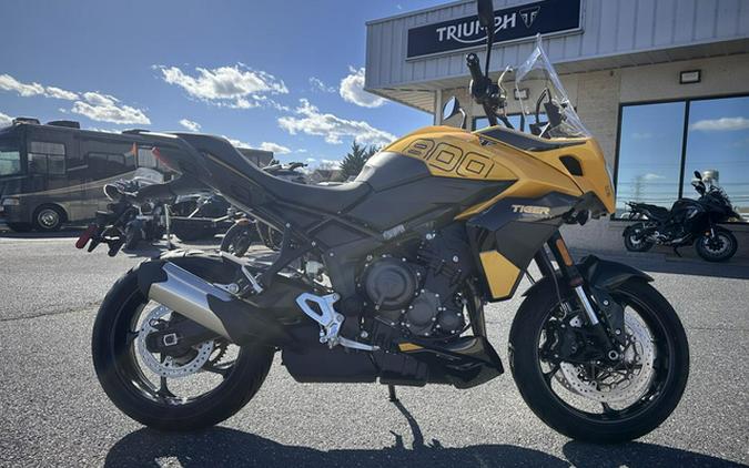 2025 Triumph Tiger 800 Sport