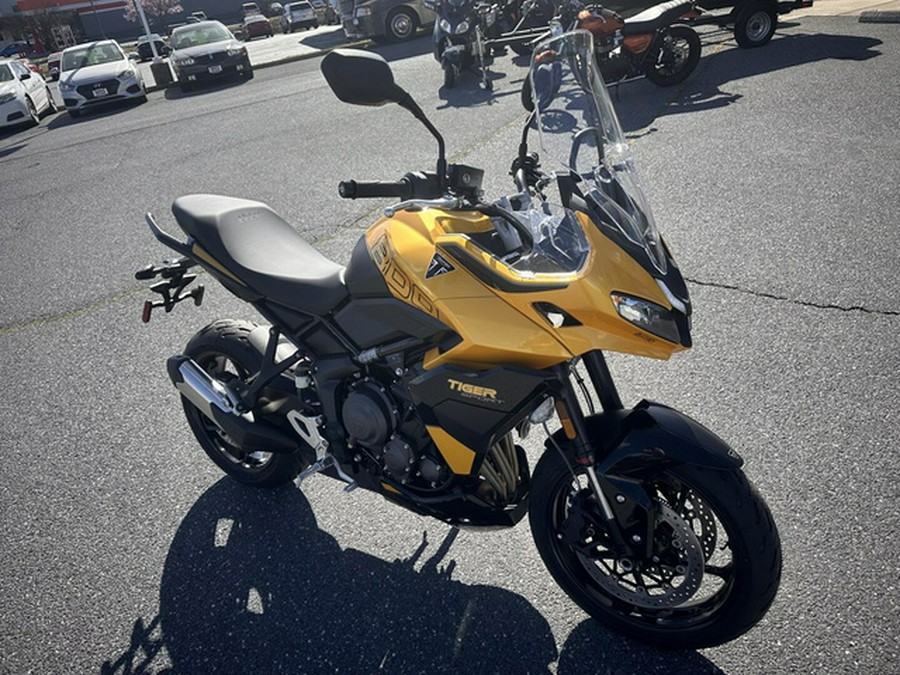 2025 Triumph Tiger 800 Sport