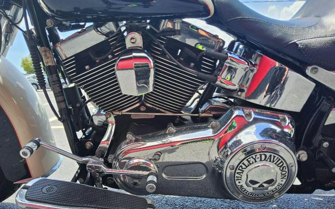 2011 Harley-Davidson Softail® Deluxe
