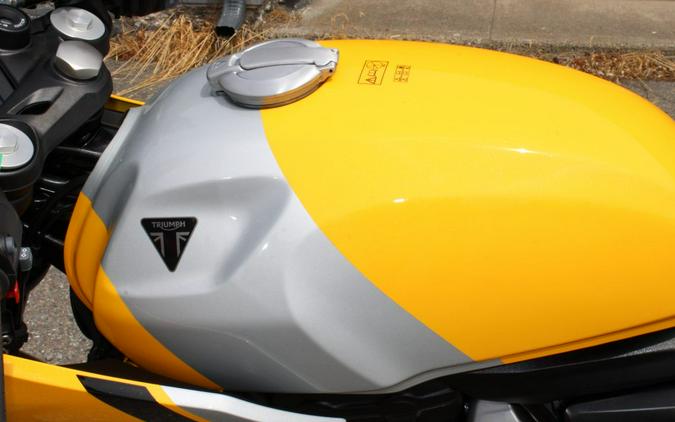 2026 TRIUMPH THRUXTON 400