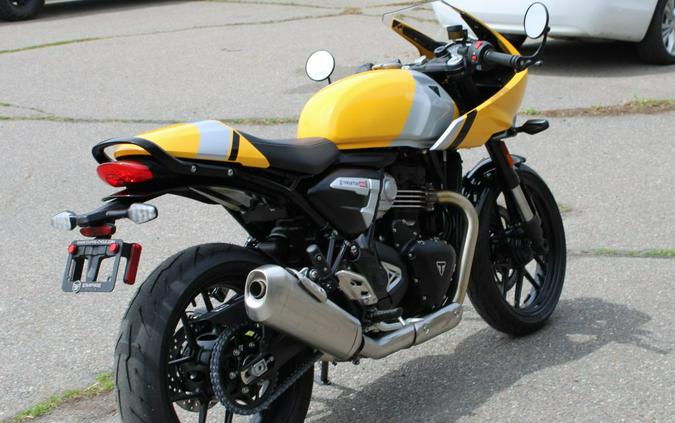 2026 TRIUMPH THRUXTON 400
