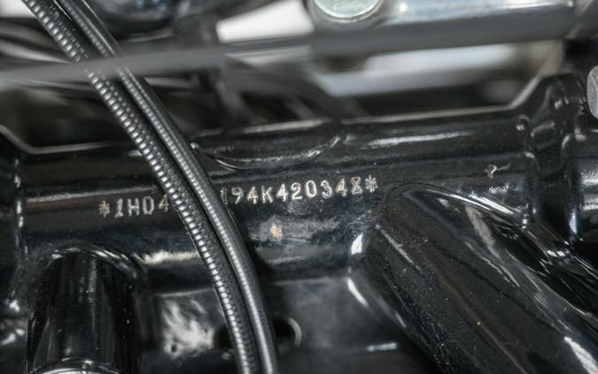 2004 Harley-Davidson Sportster 883 Custom XL 883C