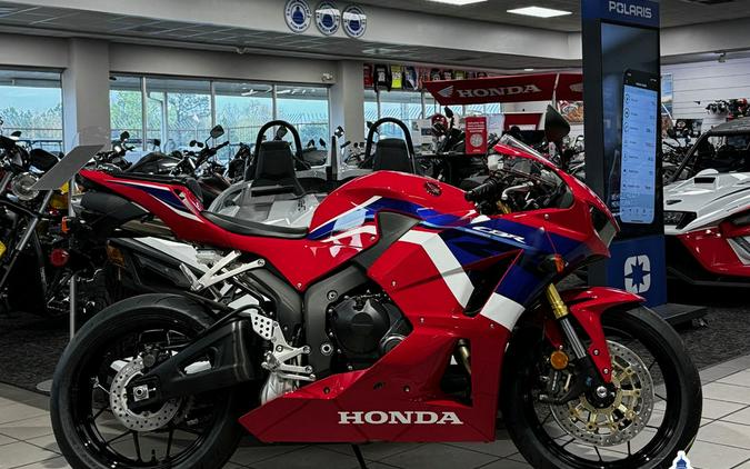 2024 Honda CBR600RR Base