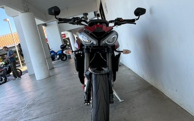 2024 Triumph Street Triple 765 RS Carnival Red