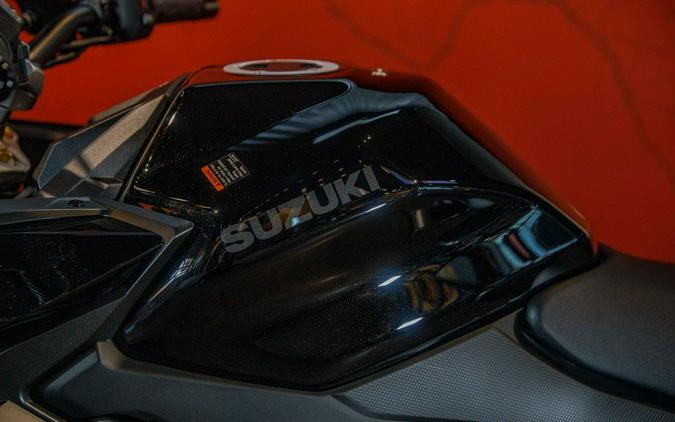 2024 Suzuki GSX-S1000GT Plus