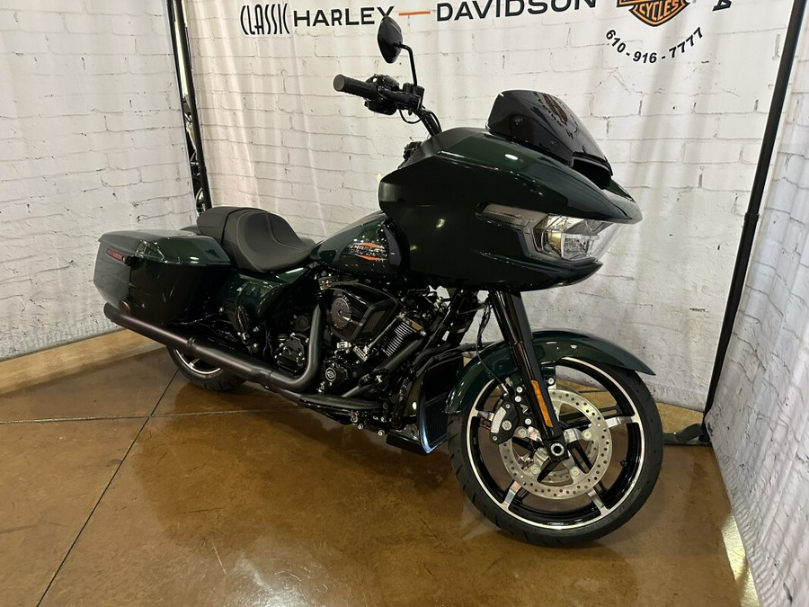 2024 Harley-Davidson Road Glide™ FLTRX Alpine Green