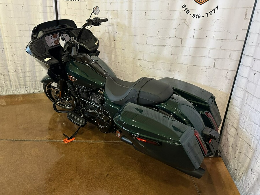 2024 Harley-Davidson Road Glide™ FLTRX Alpine Green