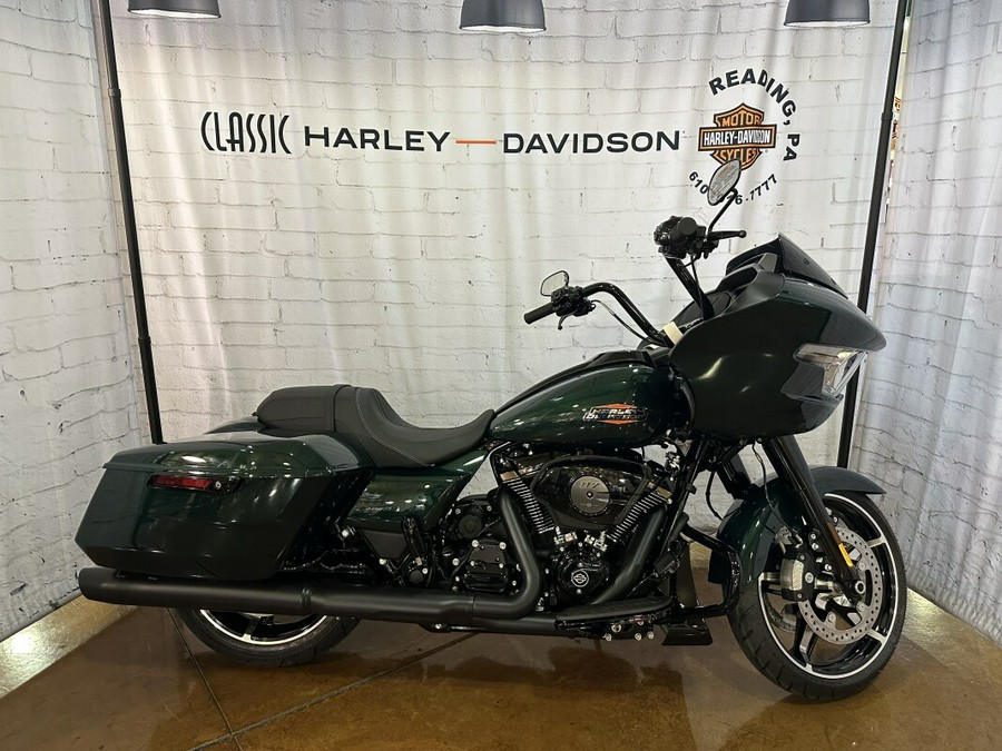 2024 Harley-Davidson Road Glide™ FLTRX Alpine Green