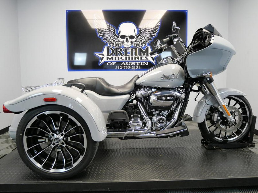 2024 Harley-Davidson® FLTRT - Road Glide® 3