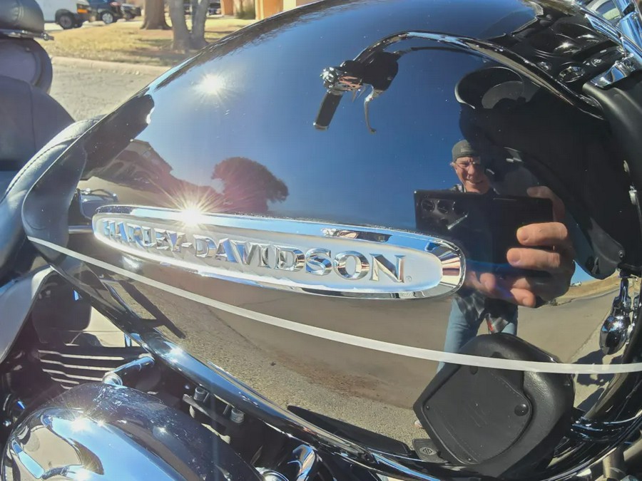 2011 Harley-Davidson® Electra Glide® Ultra Limited