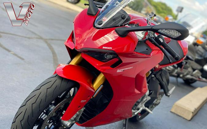 2023 Ducati SuperSport 950 S Ducati Red