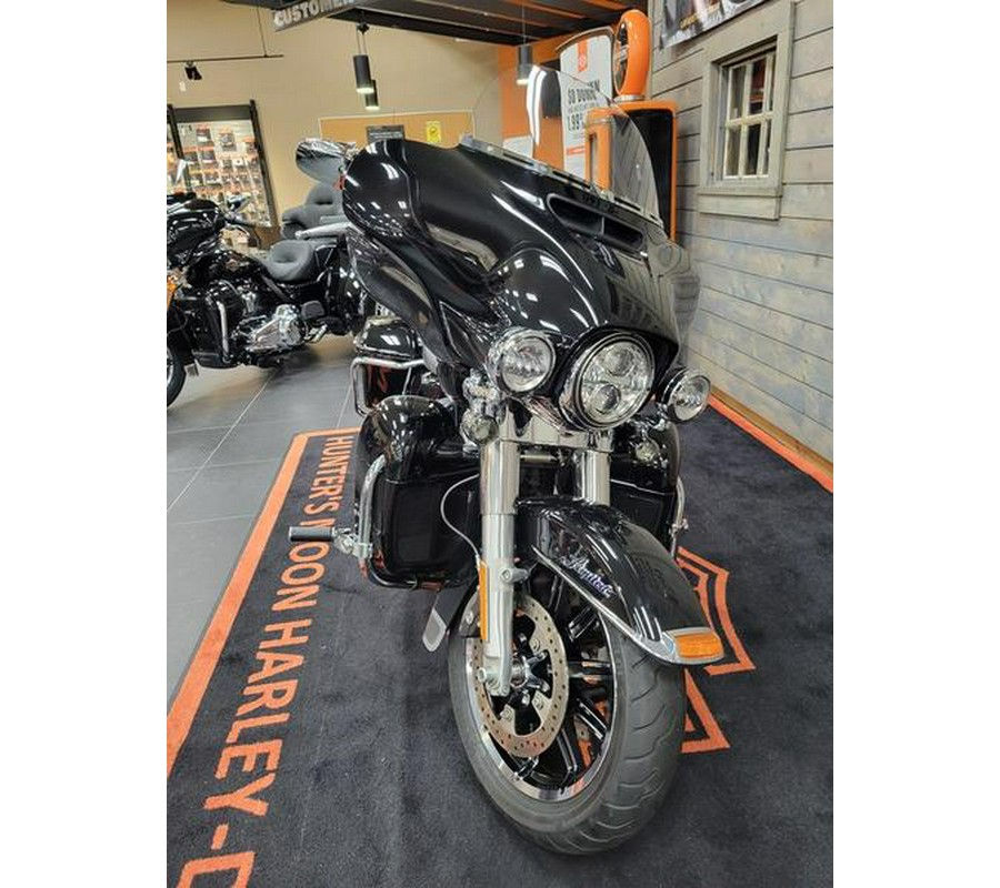 2018 Harley-Davidson® FLHTKL - Ultra Limited Low