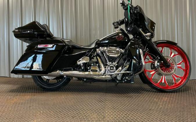 2020 Harley-Davidson Street Glide Base