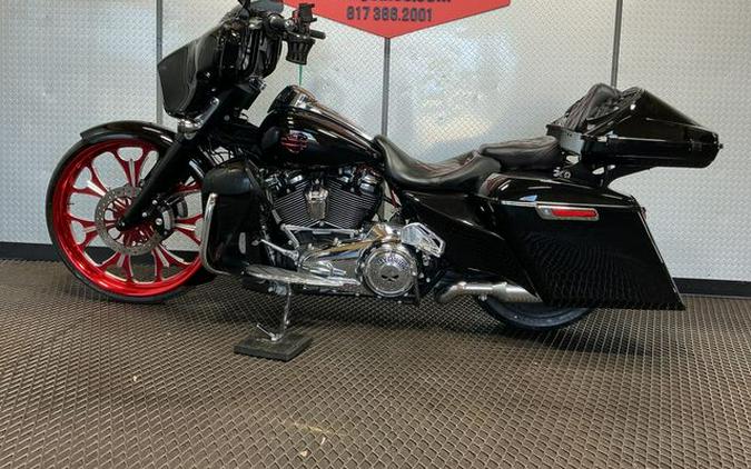 2020 Harley-Davidson Street Glide Base