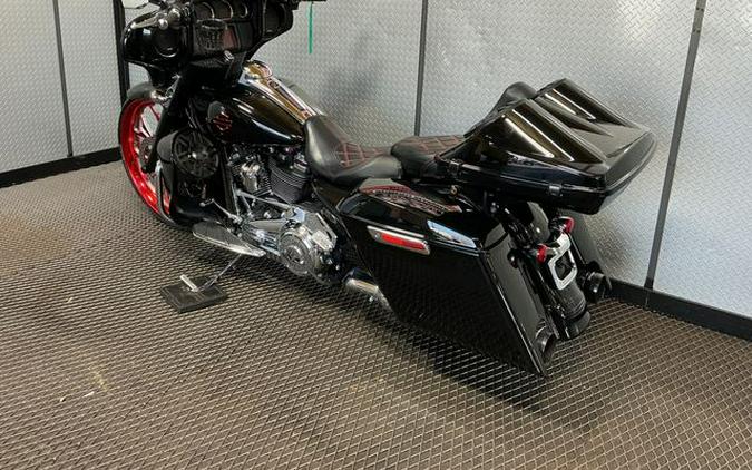 2020 Harley-Davidson Street Glide Base