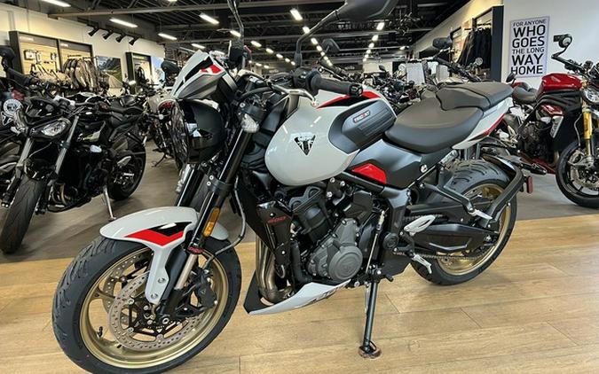 2026 Triumph Trident 800 Ash grey 800