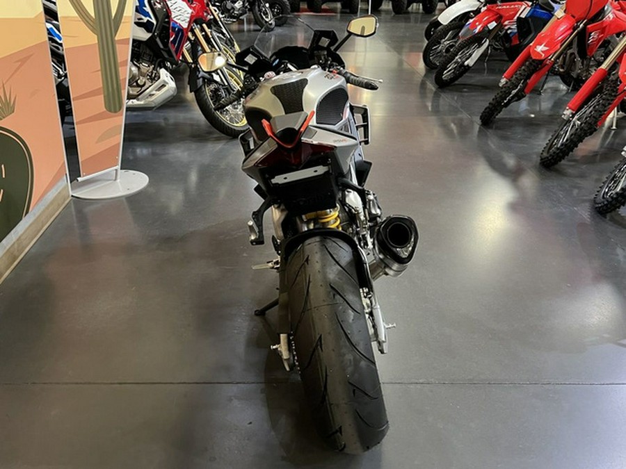 2022 Aprilia RSV4 1100