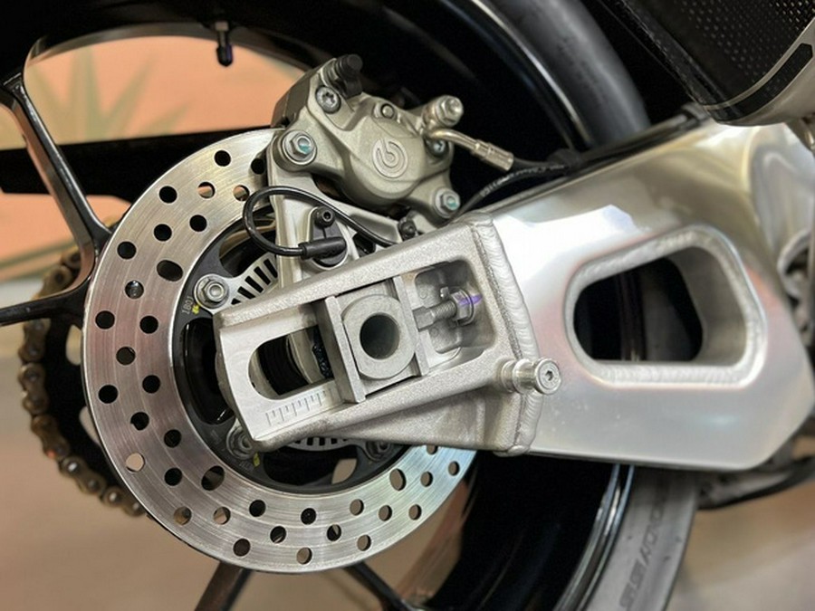 2022 Aprilia RSV4 1100
