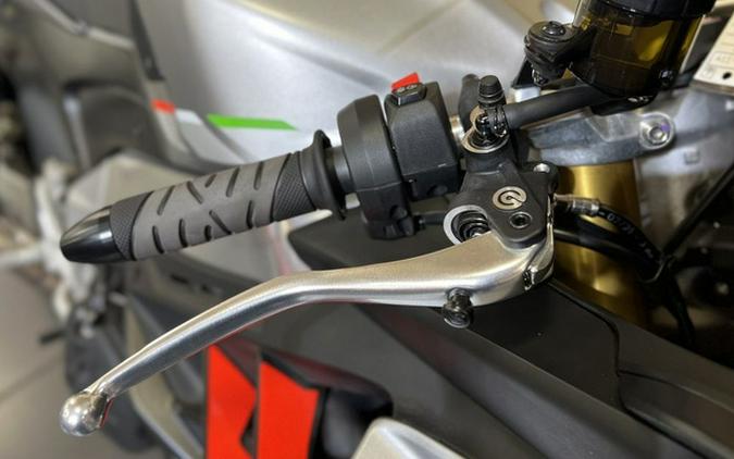 2022 Aprilia RSV4 1100