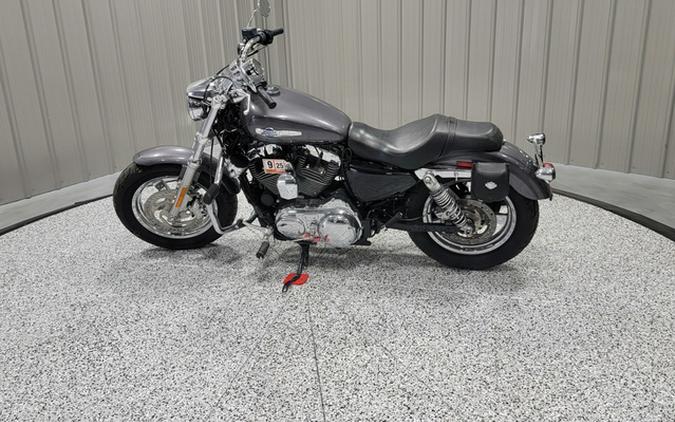 2016 Harley-Davidson SPORTSTER 1200 CUSTO