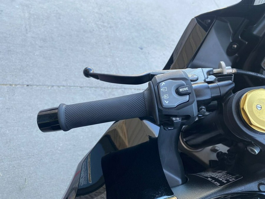 2023 Suzuki GSX-R 1000