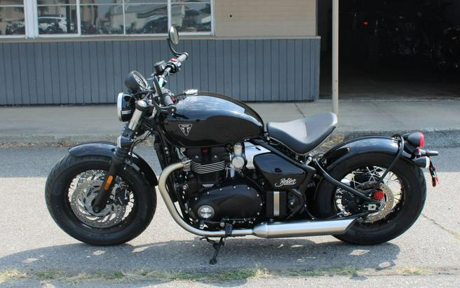2026 TRIUMPH BONNEVILLE BOBBER