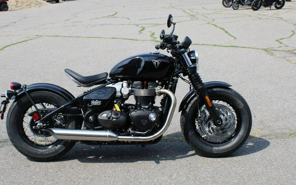 2026 TRIUMPH BONNEVILLE BOBBER