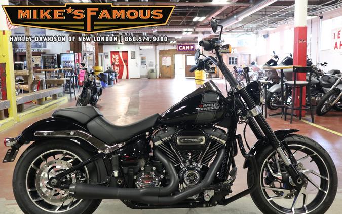 2021 Harley-Davidson Sport Glide Review: Two-Wheeled Convertible