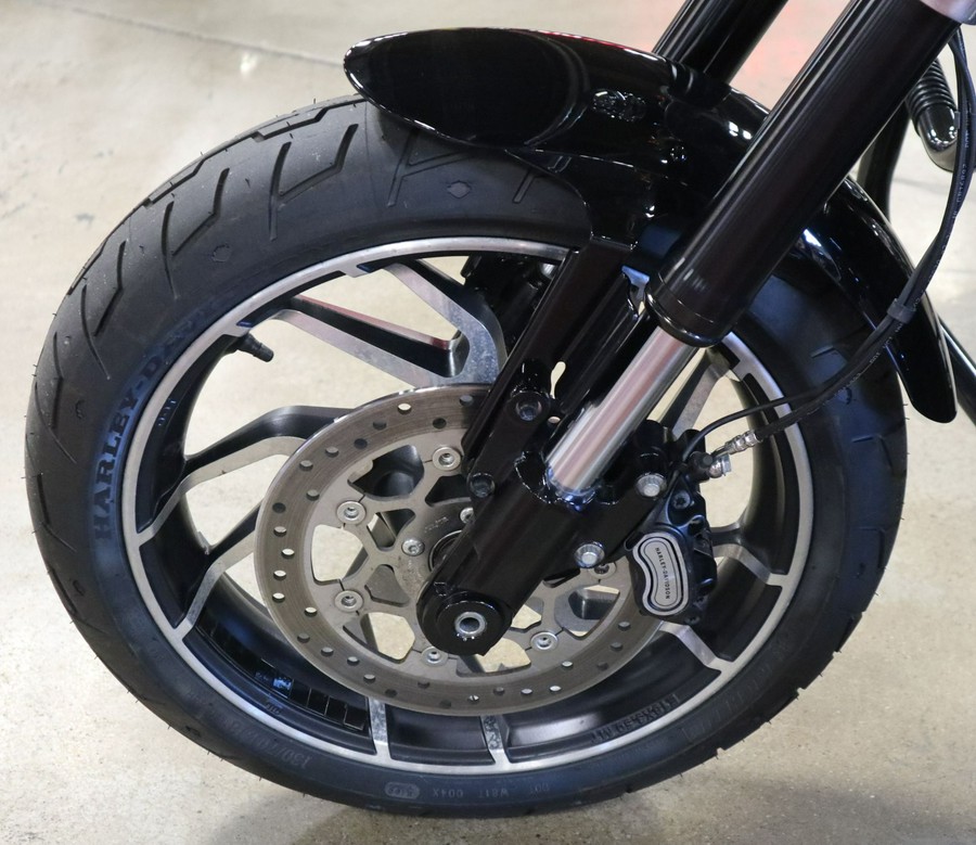 2021 Harley-Davidson Sport Glide®