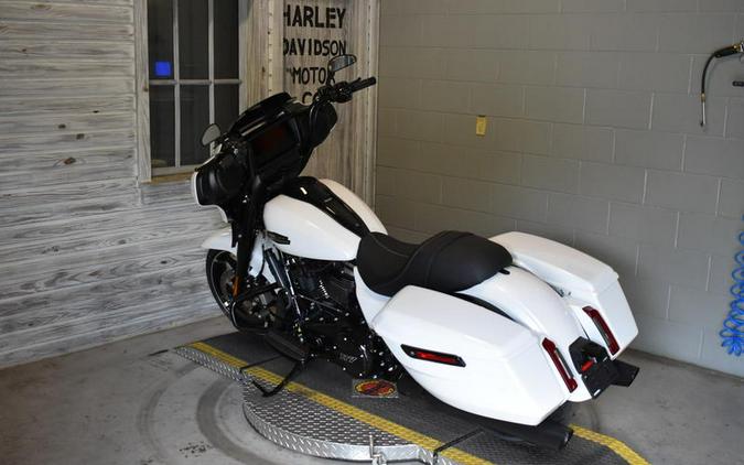 2024 Harley-Davidson® FLHX - Street Glide®