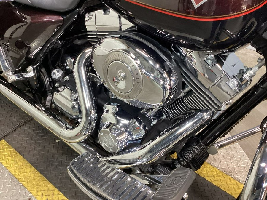 2011 Harley-Davidson® FLHR - Road King®