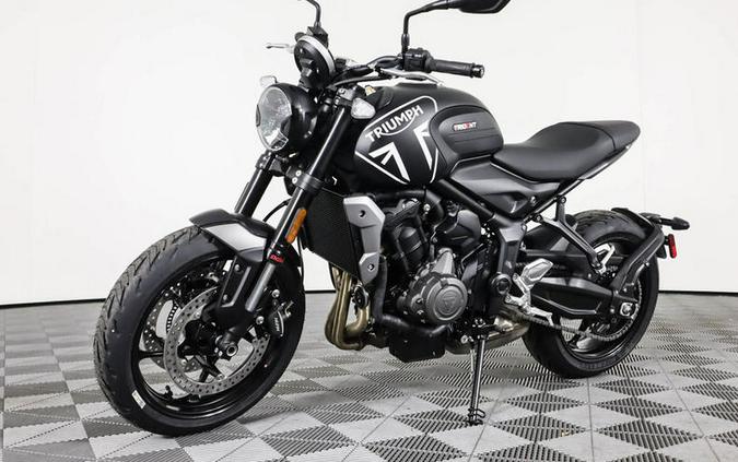 2023 Triumph Trident 660 Matte Jet Black / Matte Silver Ice