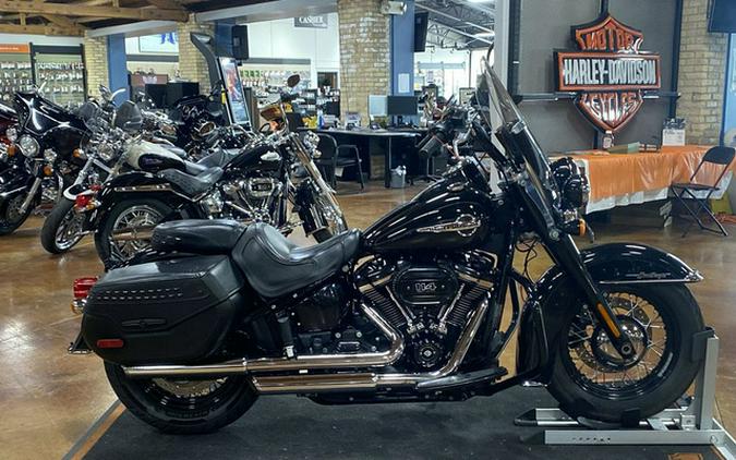 2020 Harley-Davidson FLHCS - Heritage Classic 114