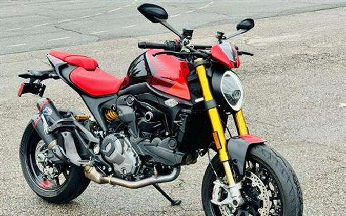 2024 Ducati Monster SP