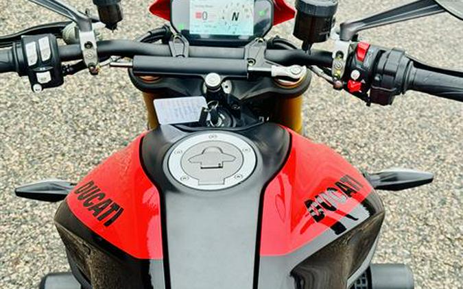 2024 Ducati Monster SP