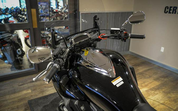 2014 Honda Gold Wing® Valkyrie®