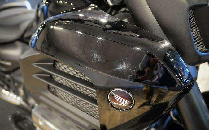 2014 Honda Gold Wing® Valkyrie®