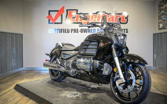 2014 Honda Gold Wing® Valkyrie®