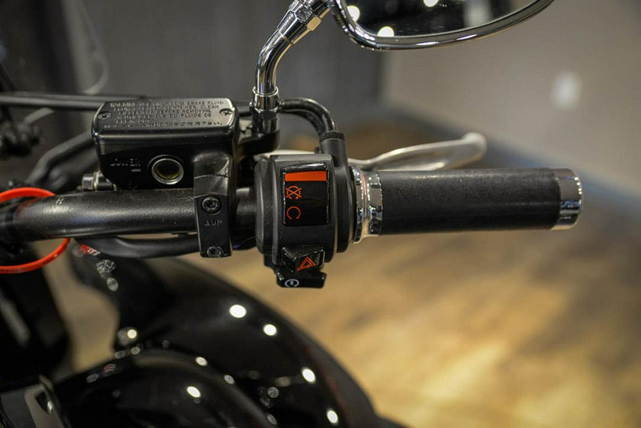 2014 Honda Gold Wing® Valkyrie®