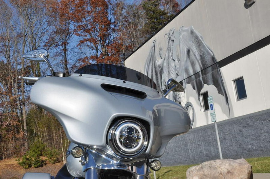 2023 Harley-Davidson® FLHX - Street Glide®