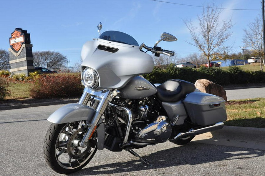 2023 Harley-Davidson® FLHX - Street Glide®