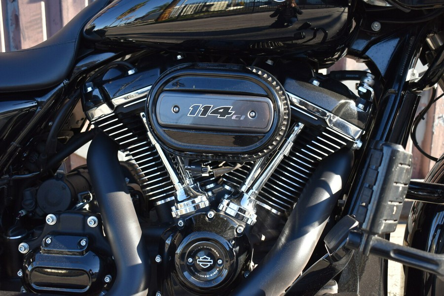 2022 Harley-Davidson® Road Glide® Special FLTRXS