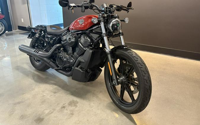 2025 Harley-Davidson® Nightster® Whiskey Fire