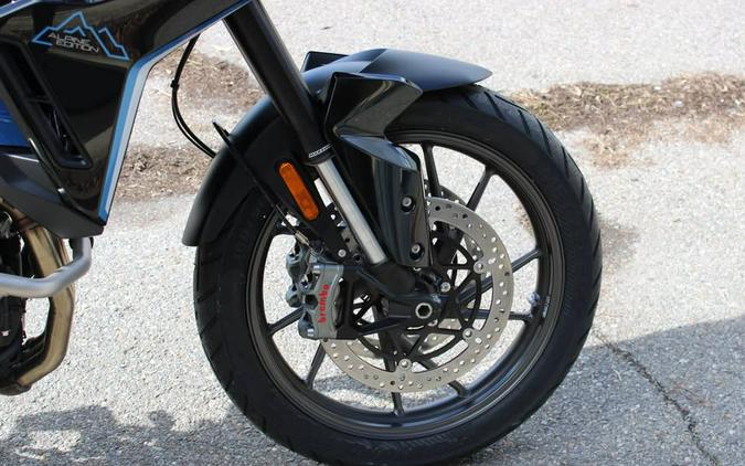 2026 TRIUMPH TIGER 900 ALPINE EDITION