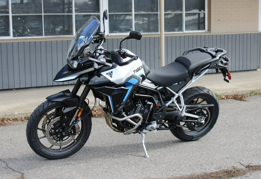 2026 TRIUMPH TIGER 900 ALPINE EDITION