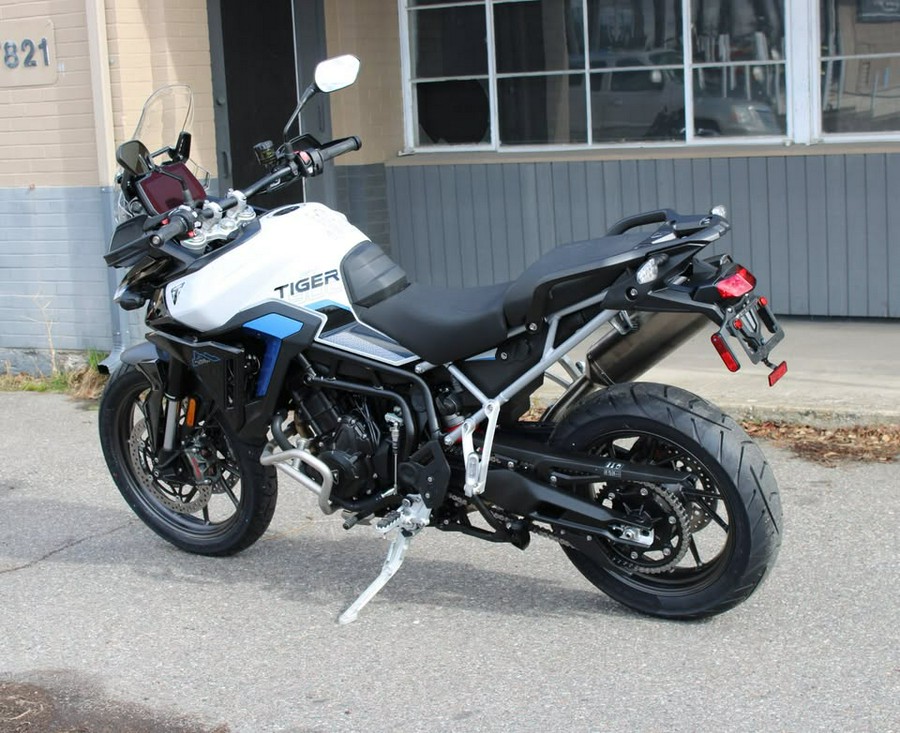 2026 TRIUMPH TIGER 900 ALPINE EDITION