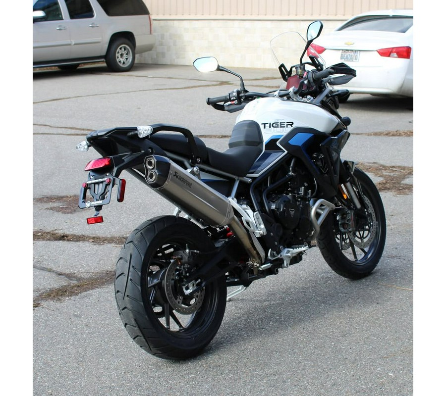 2026 TRIUMPH TIGER 900 ALPINE EDITION