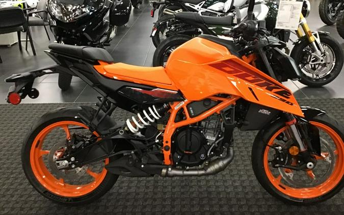 2024 KTM 390 Duke